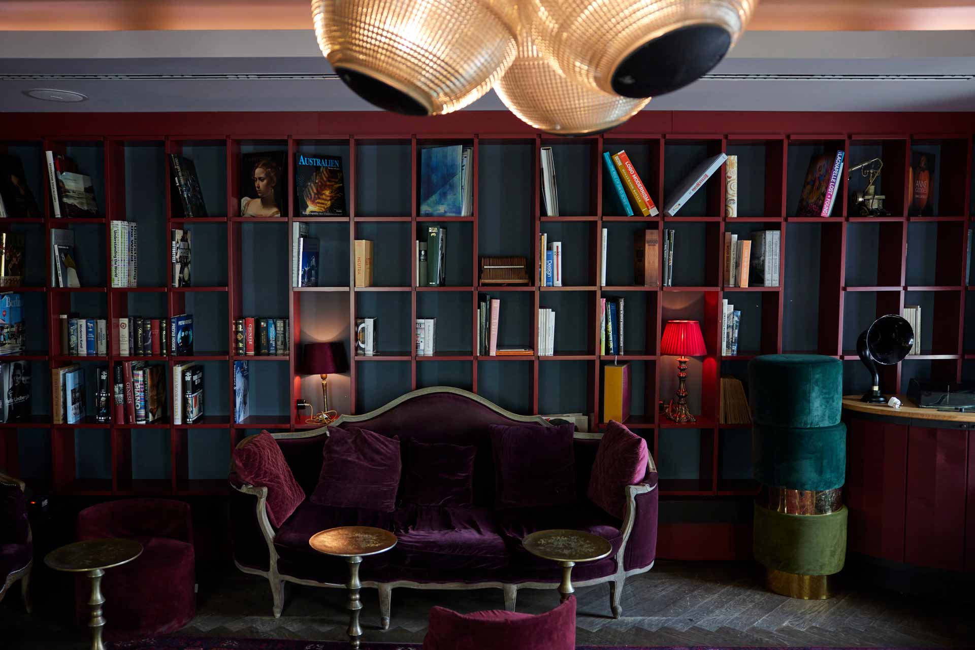 25 hours hotel Boilerman Bar